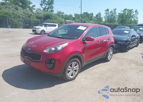 2018 Kia Sportage Lx z USA, uszkodzony, nr VIN KNDPMCAC4J7389912